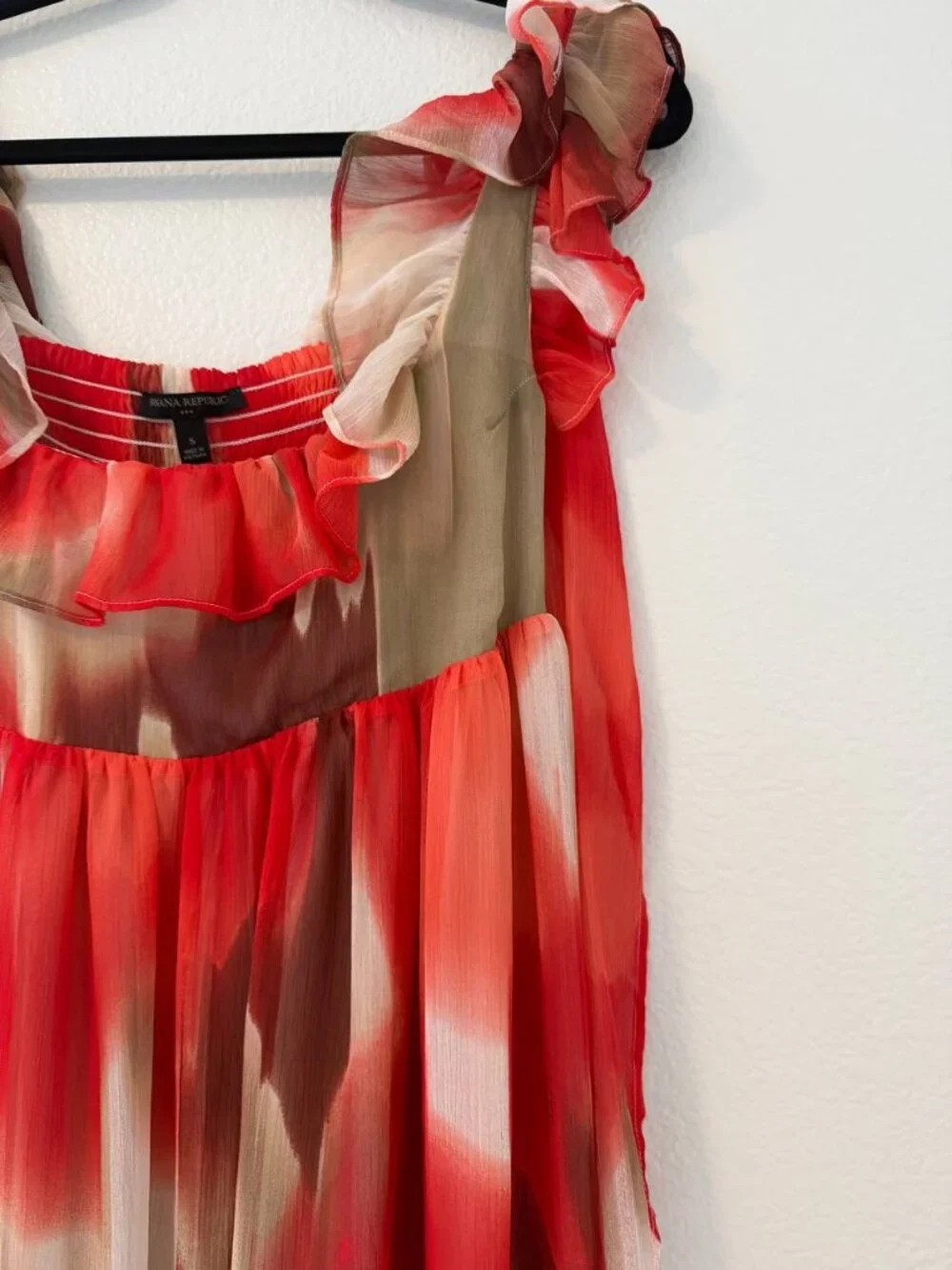 NWT  Banana Republic Petite Watercolor Ruffle Chiffon Midi Dress Size SP